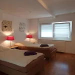 Апартаменты Haus Des Handwerkers