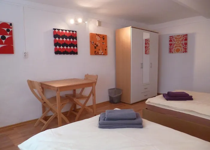 Haus Des Handwerkers *